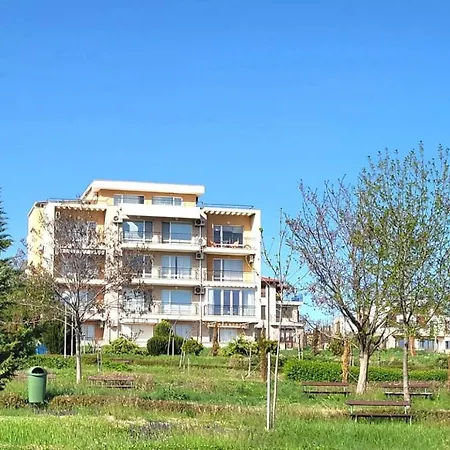 комплекс конти شقة *