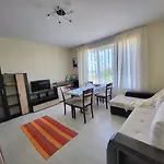 комплекс конти Appartement Ravda